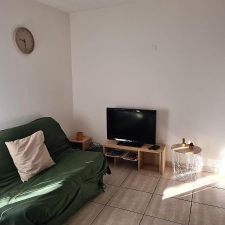 Superbe Appartement Avec Parking Gratuit Et Coin Exterieur Biguglia  Dış mekan fotoğraf